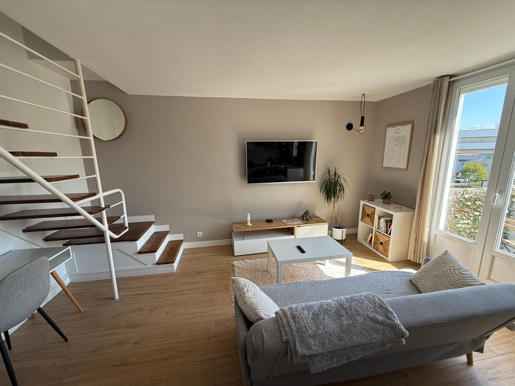 Superbe Duplex Avec Parking Gratuit Leilighet Grenoble Eksteriør bilde