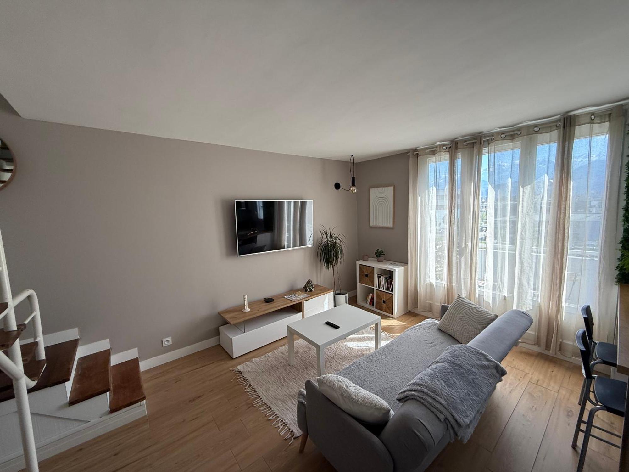 Superbe Duplex Avec Parking Gratuit Leilighet Grenoble Eksteriør bilde